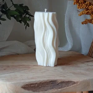 Bougie décorative sculptée